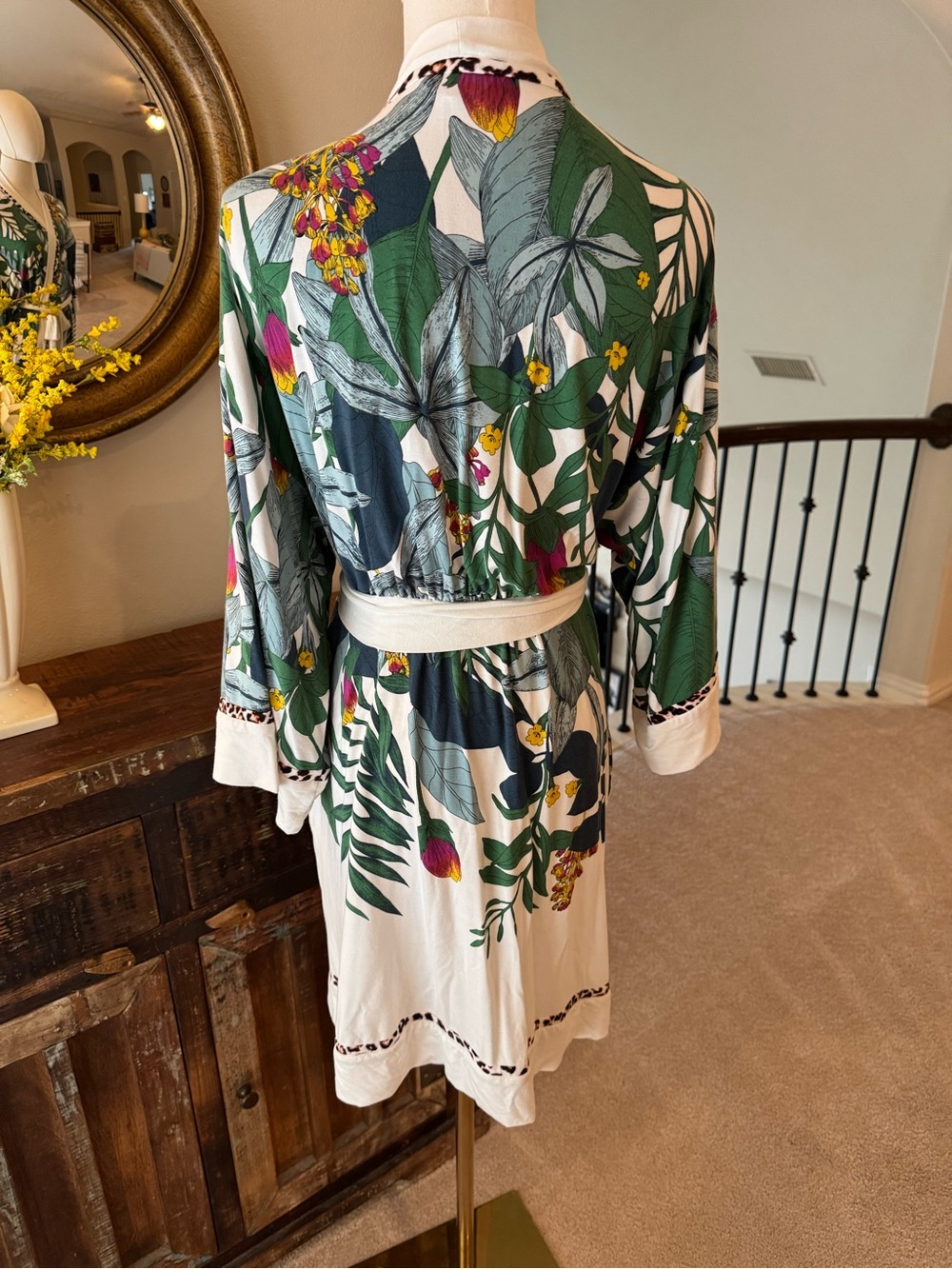 Soma Kimono robe - Picture 8 of 12